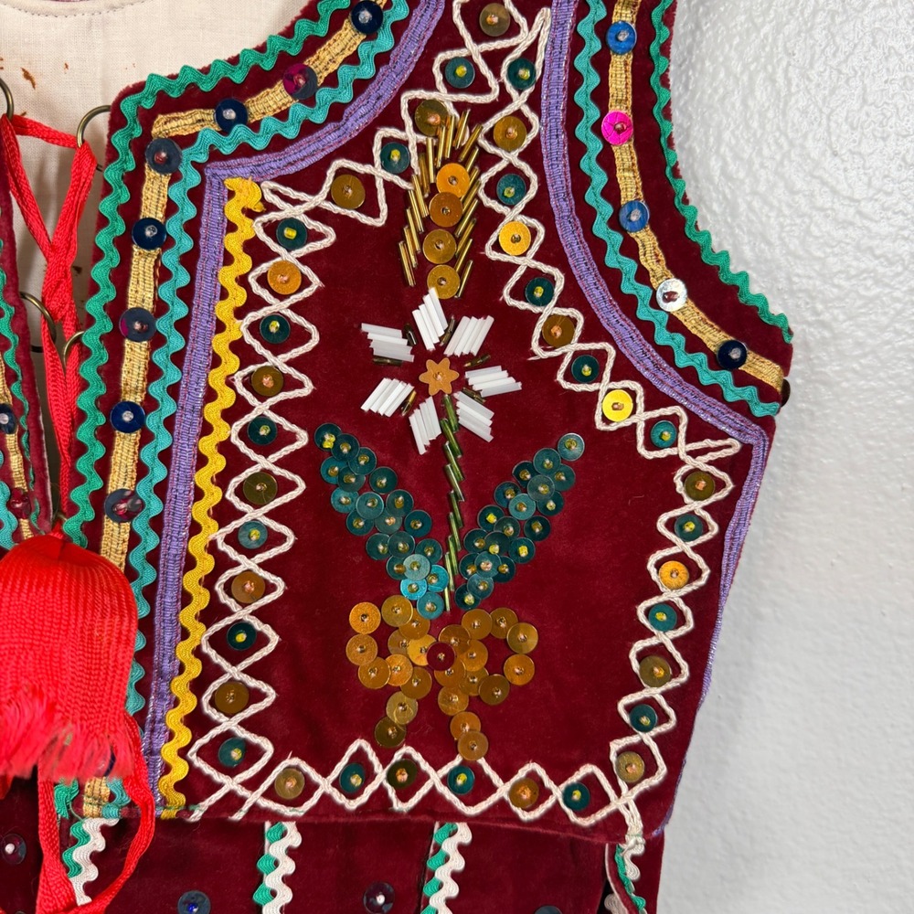 Vintage Polish European Beaded Sequins Velvet Vest Women's Folk Art Festival - Picture 3 of 11